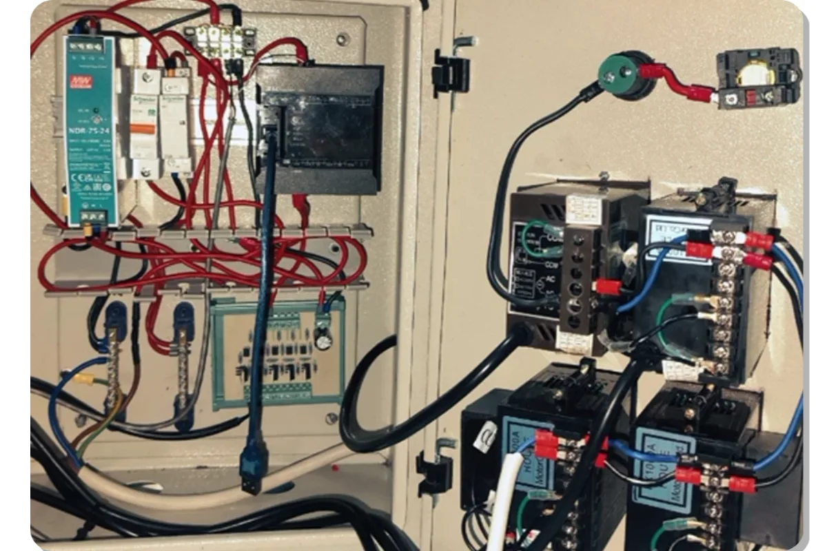 Automatic Grinding Tool Panel Assembly